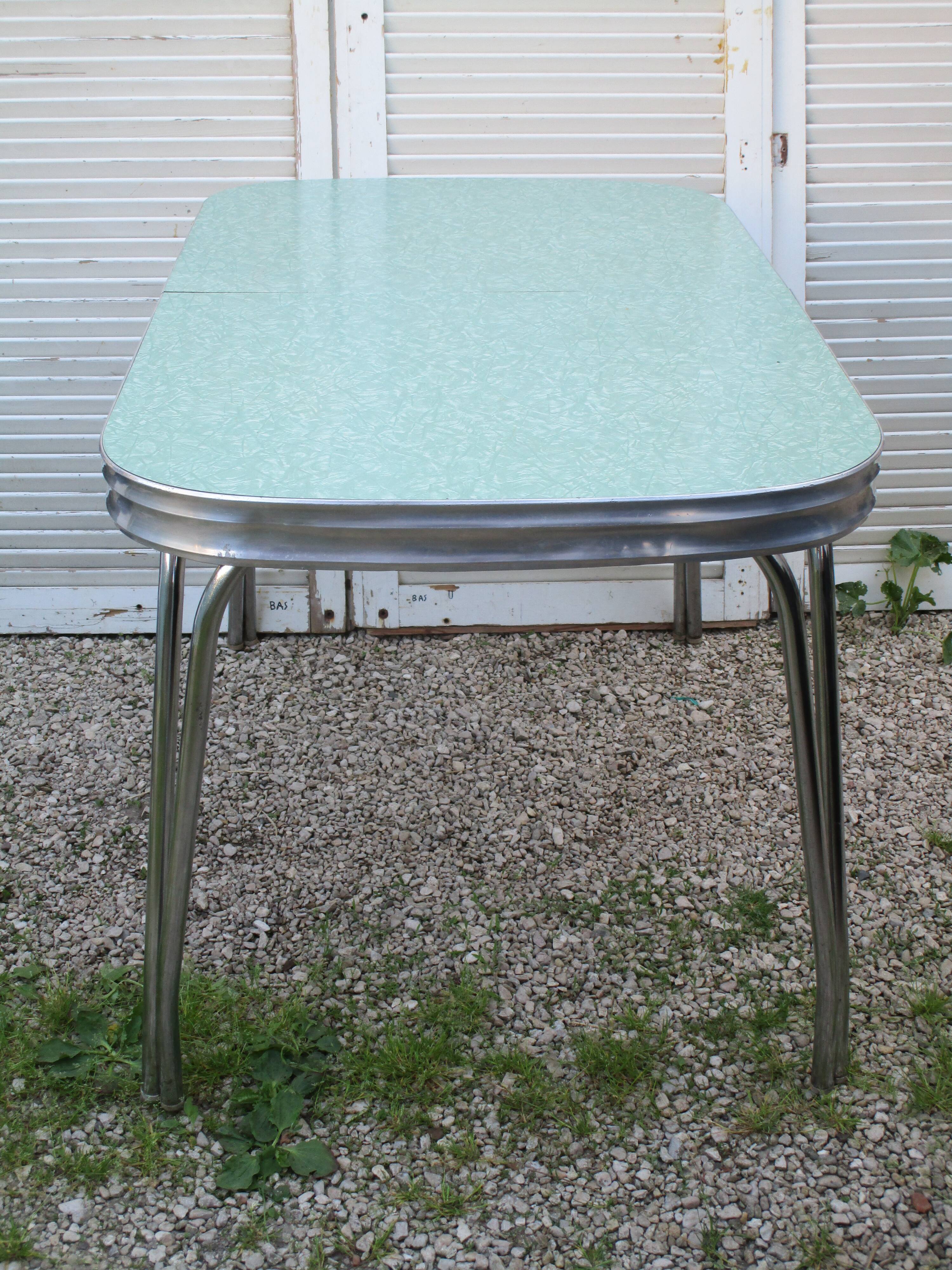 Formica table