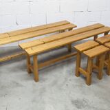 Set of 2 benches and 2 stools in pine, 1970s mountain style.