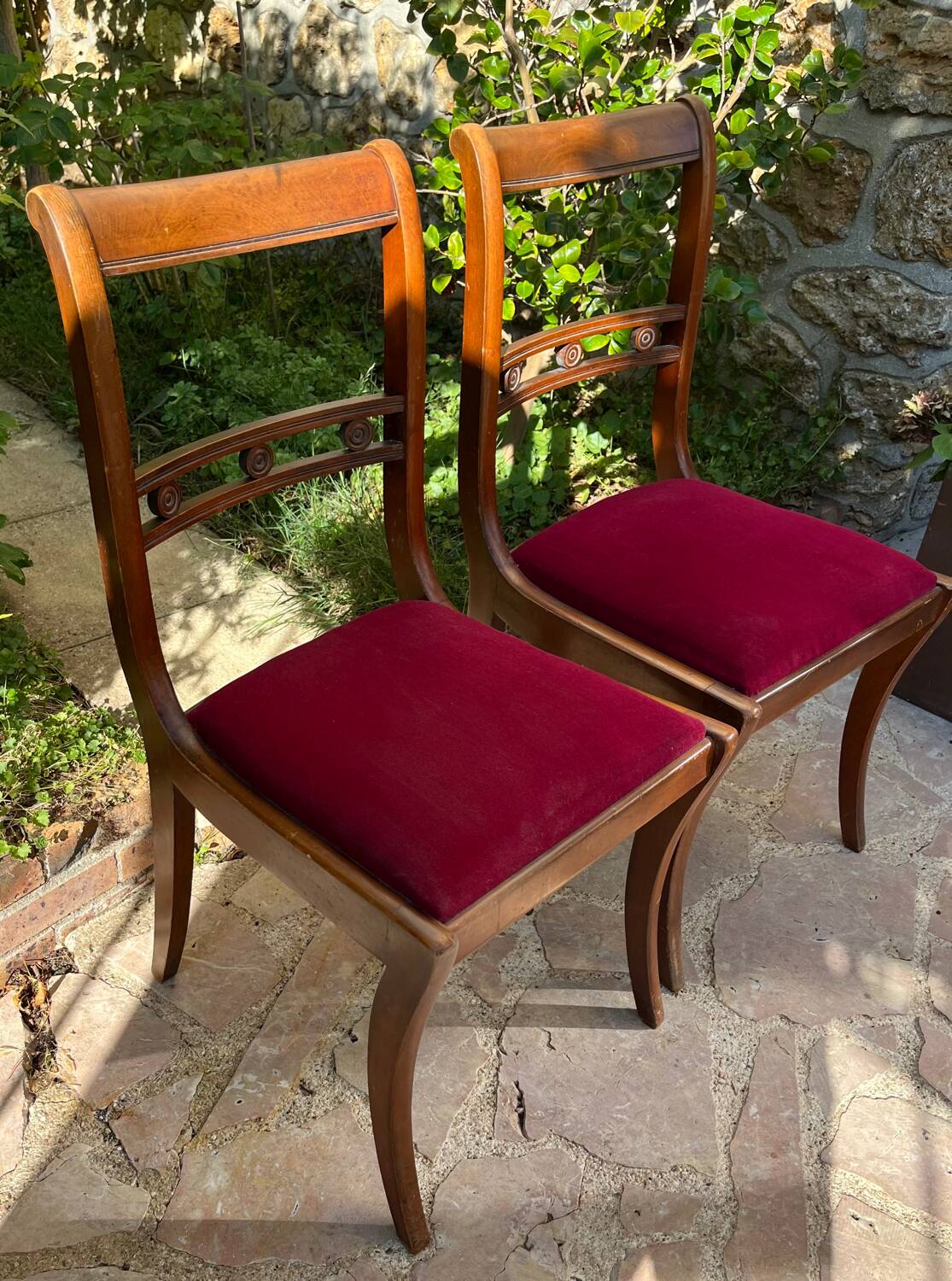 Set of 2 antique chairs