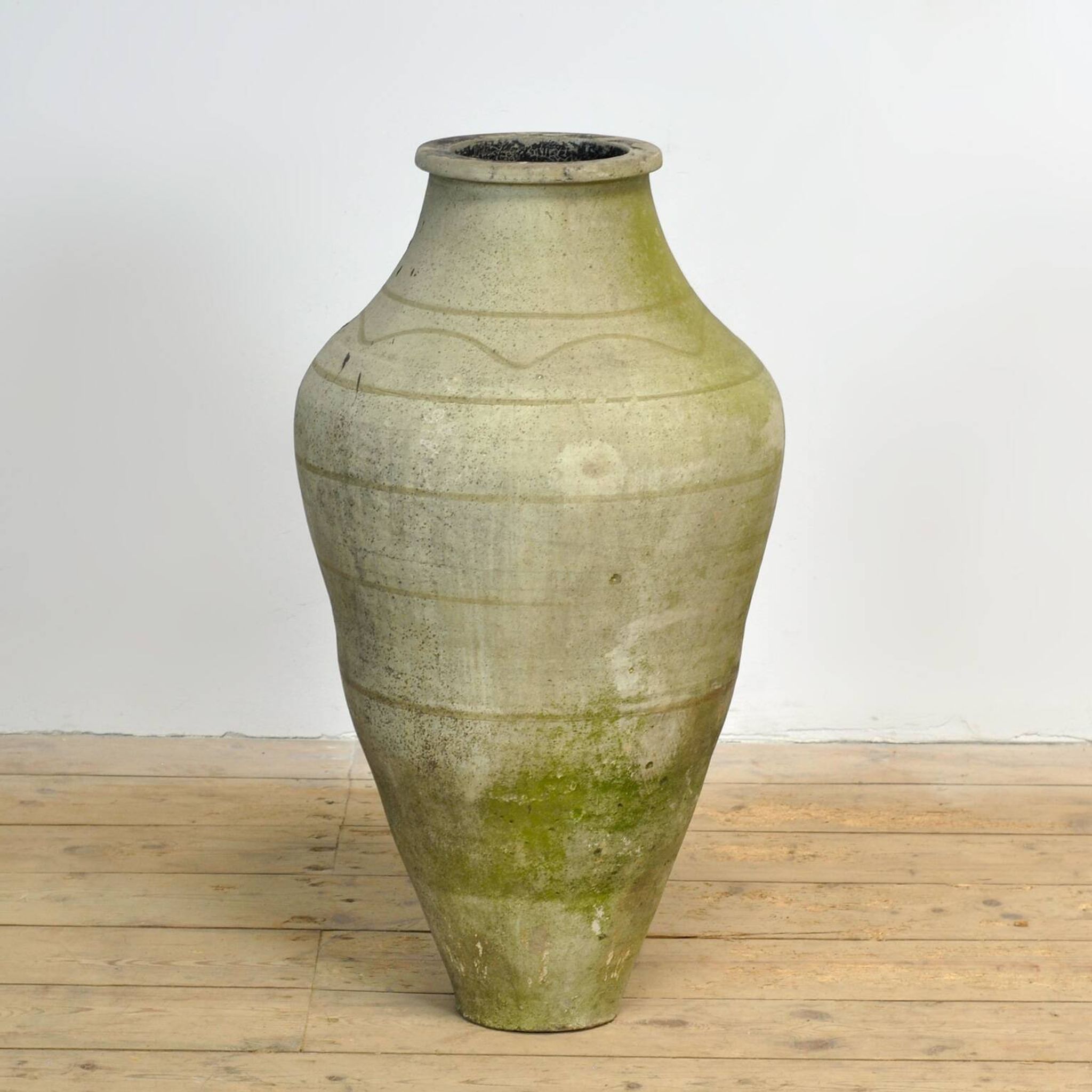 Grand pot à huile d'olive en pierre turque