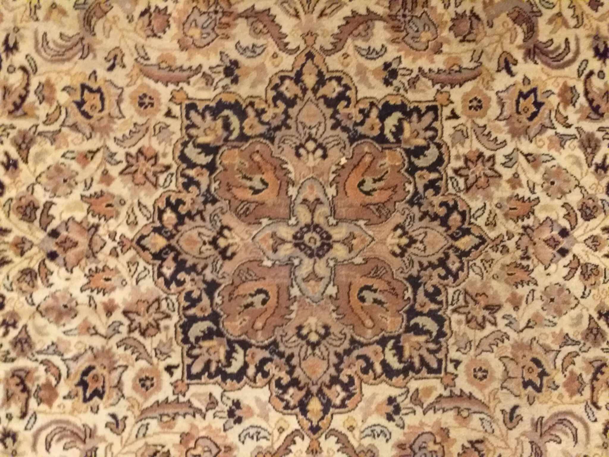 Handmade Indo Tabriz rug 210x127cm