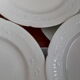 Set de 8 assiettes plates en porcelaine blance de Limoges