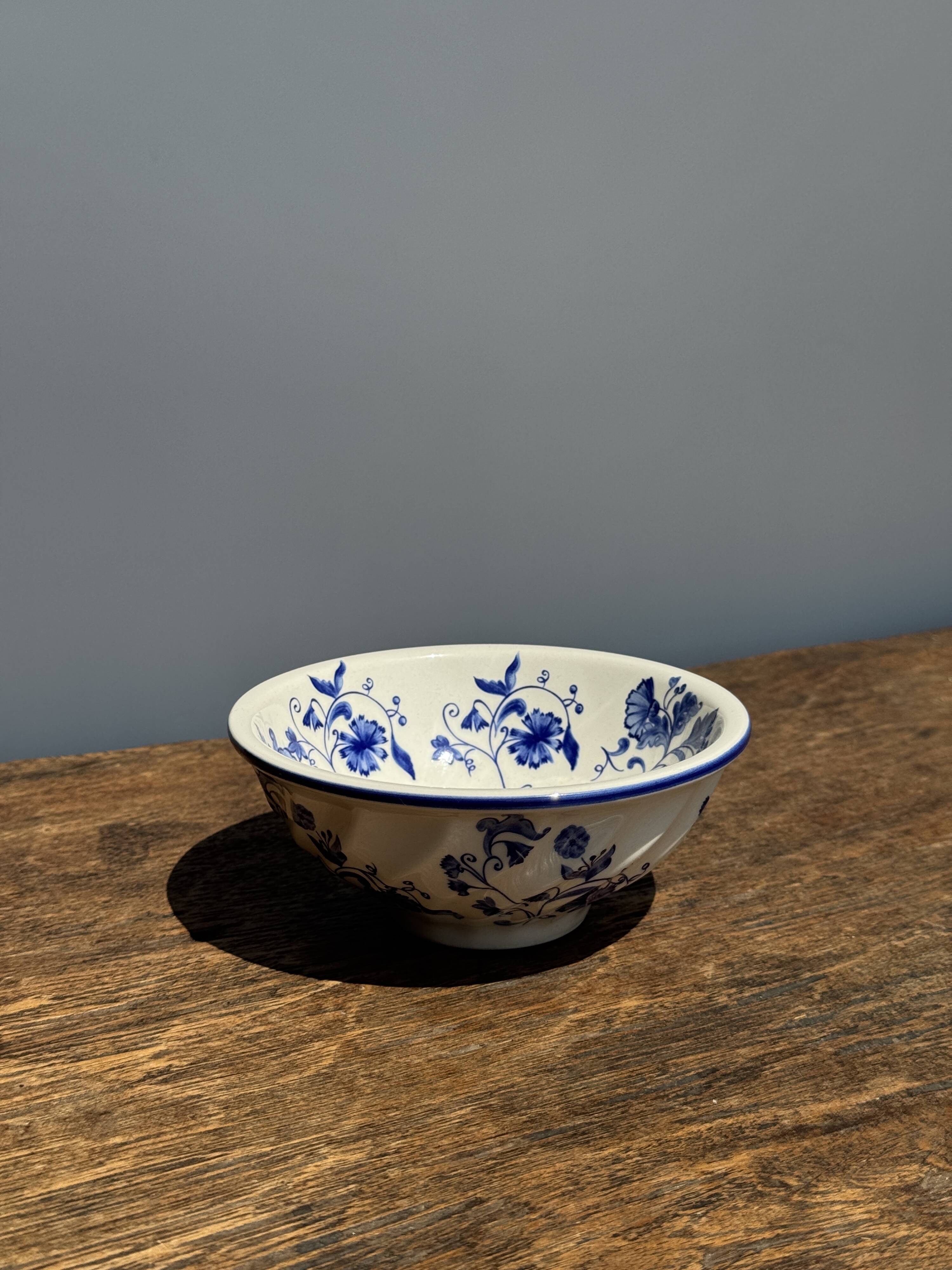 IBILI 909512 Bol Avec Pied, Porcelaine, Blanc/Rouge, 14 X 14 X 8 Cm - Puériculture