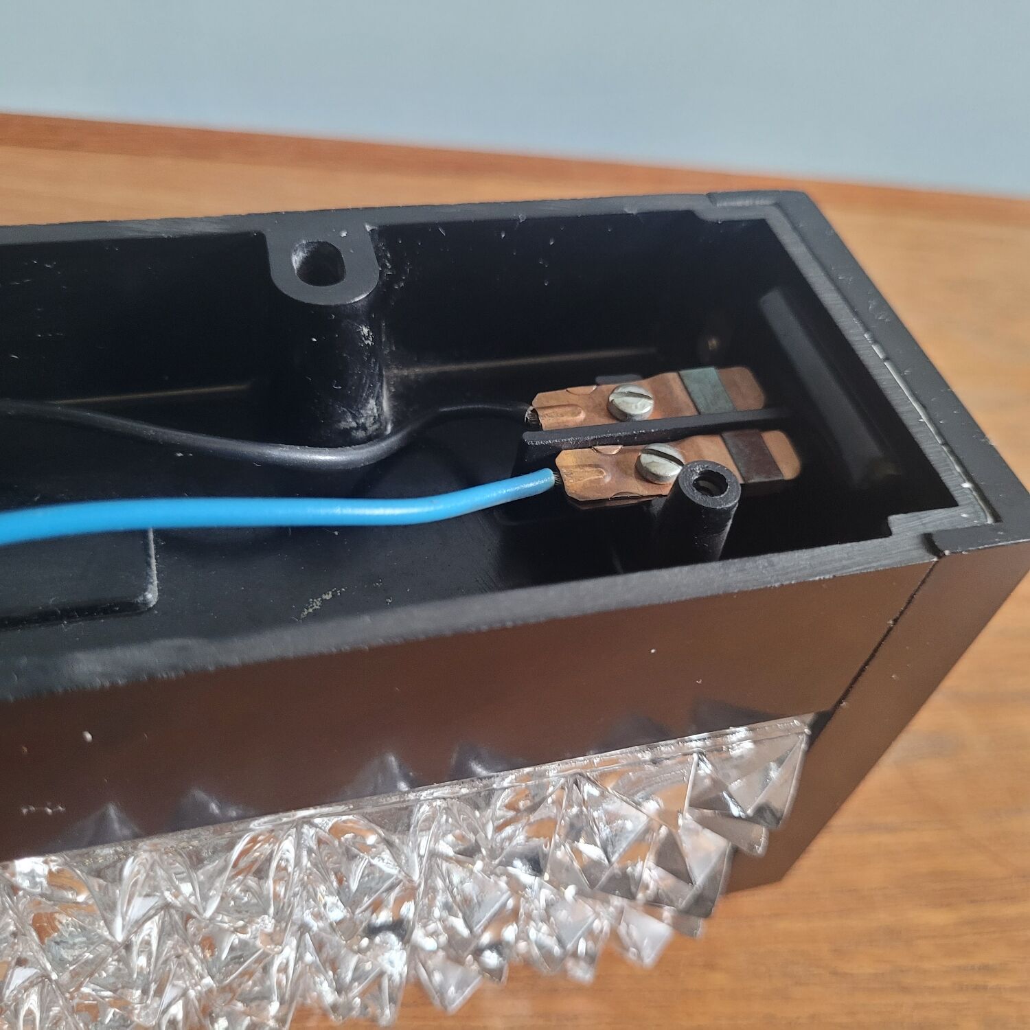 Large ERCO Bakelite & Pressed Crystal Wall Light – 33 cm – 1970 Design