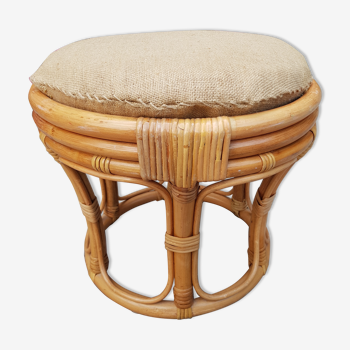 Rattan pouf burlap