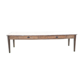 Farm table