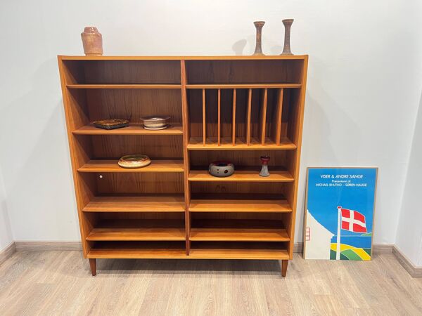 Splendide meuble bibliothèque scandinave en teck Danemark
