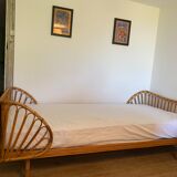 Rattan bed