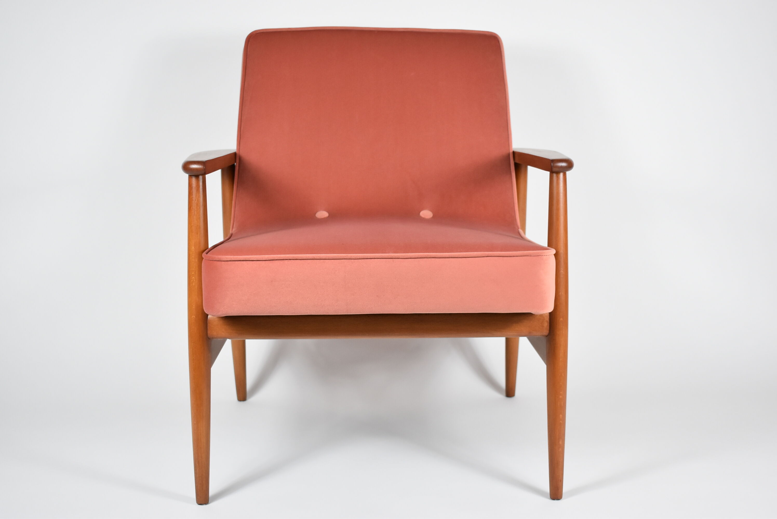 Pink velvet armchair, designer M. Zielinski, 1960s, Poland