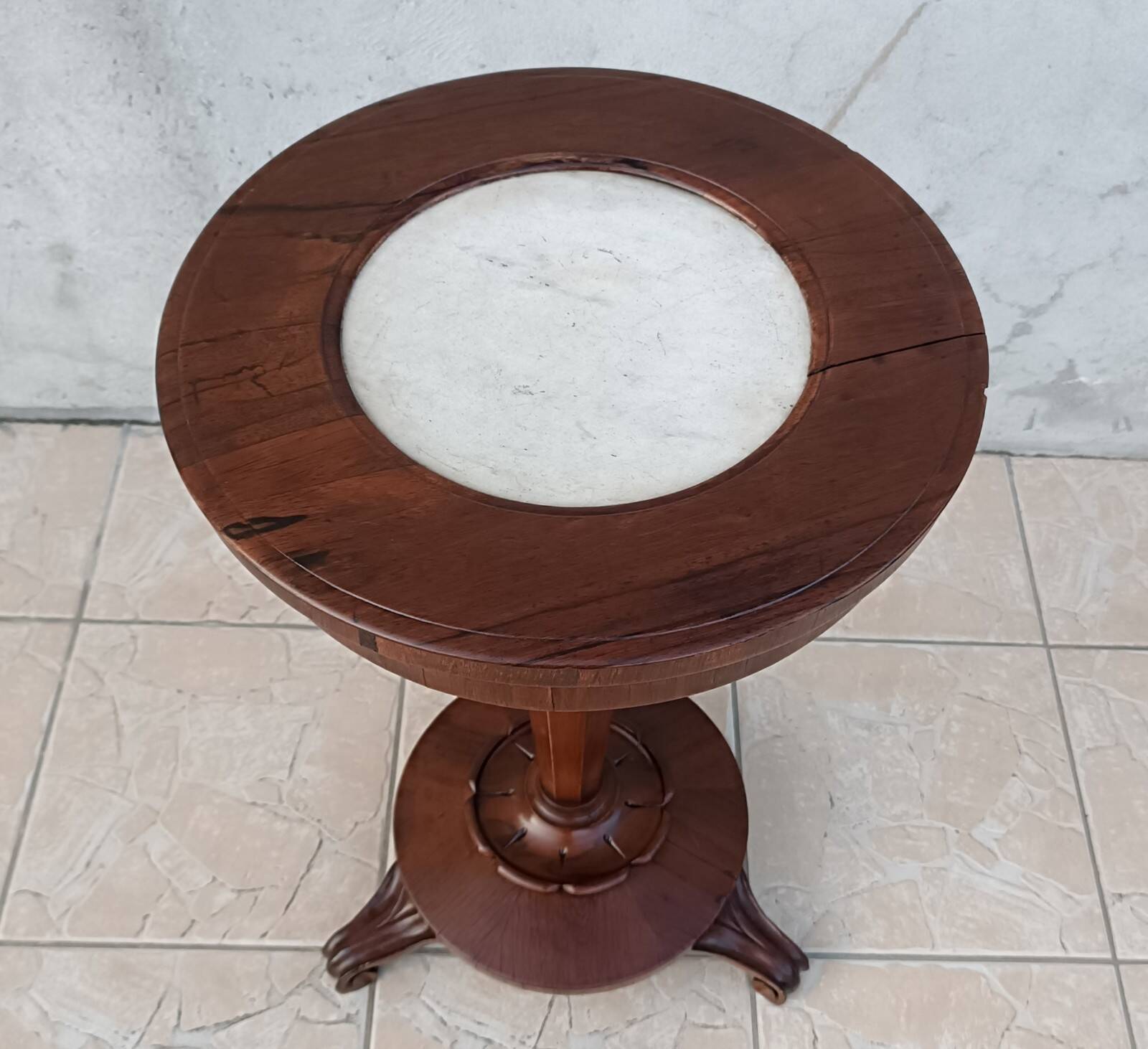 Art Nouveau side table in walnut and marble