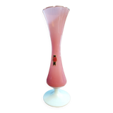 Vase en opaline