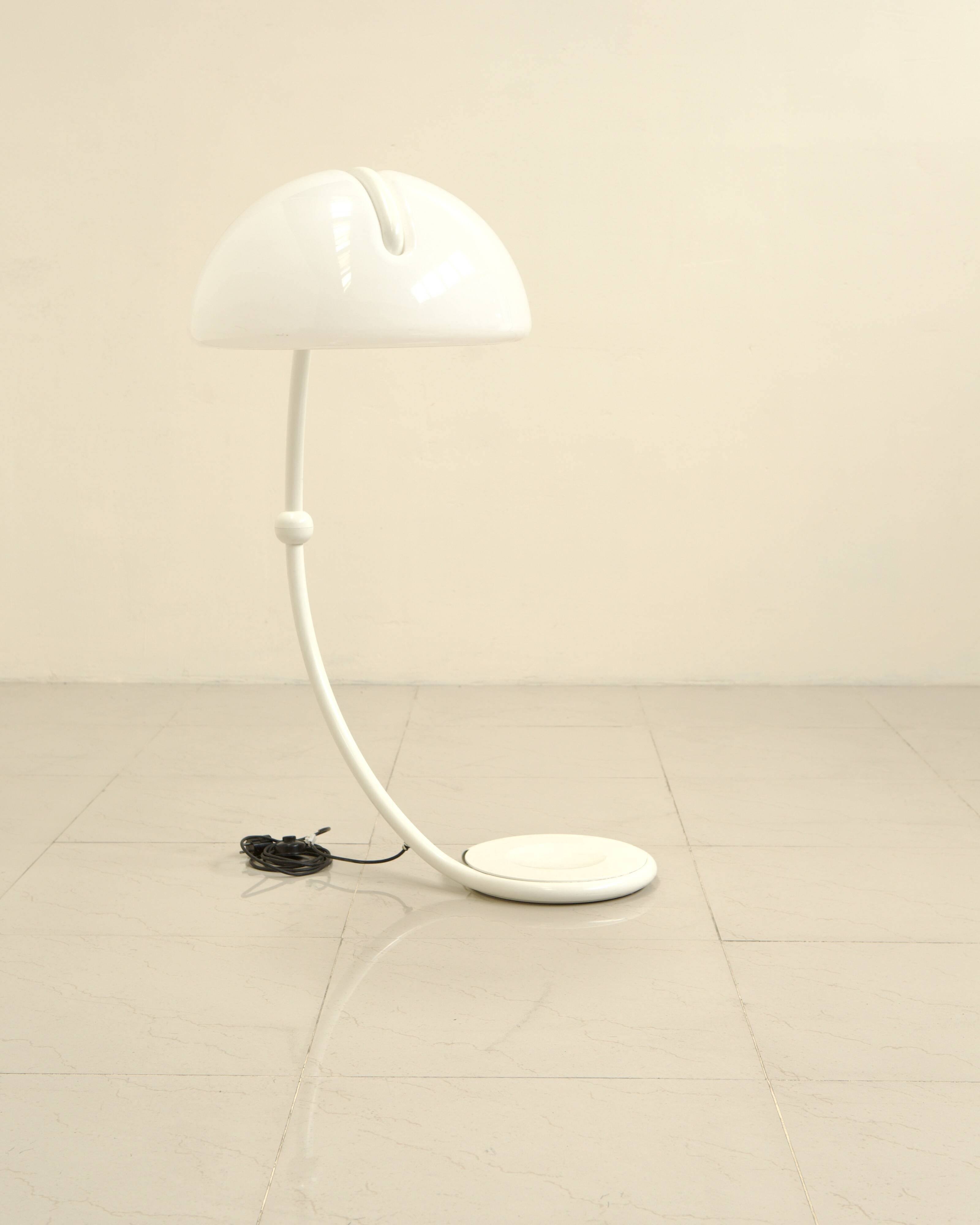 Lampe de sol "Serpente" par Elio Martinelli pour Martinelli Luce 70's