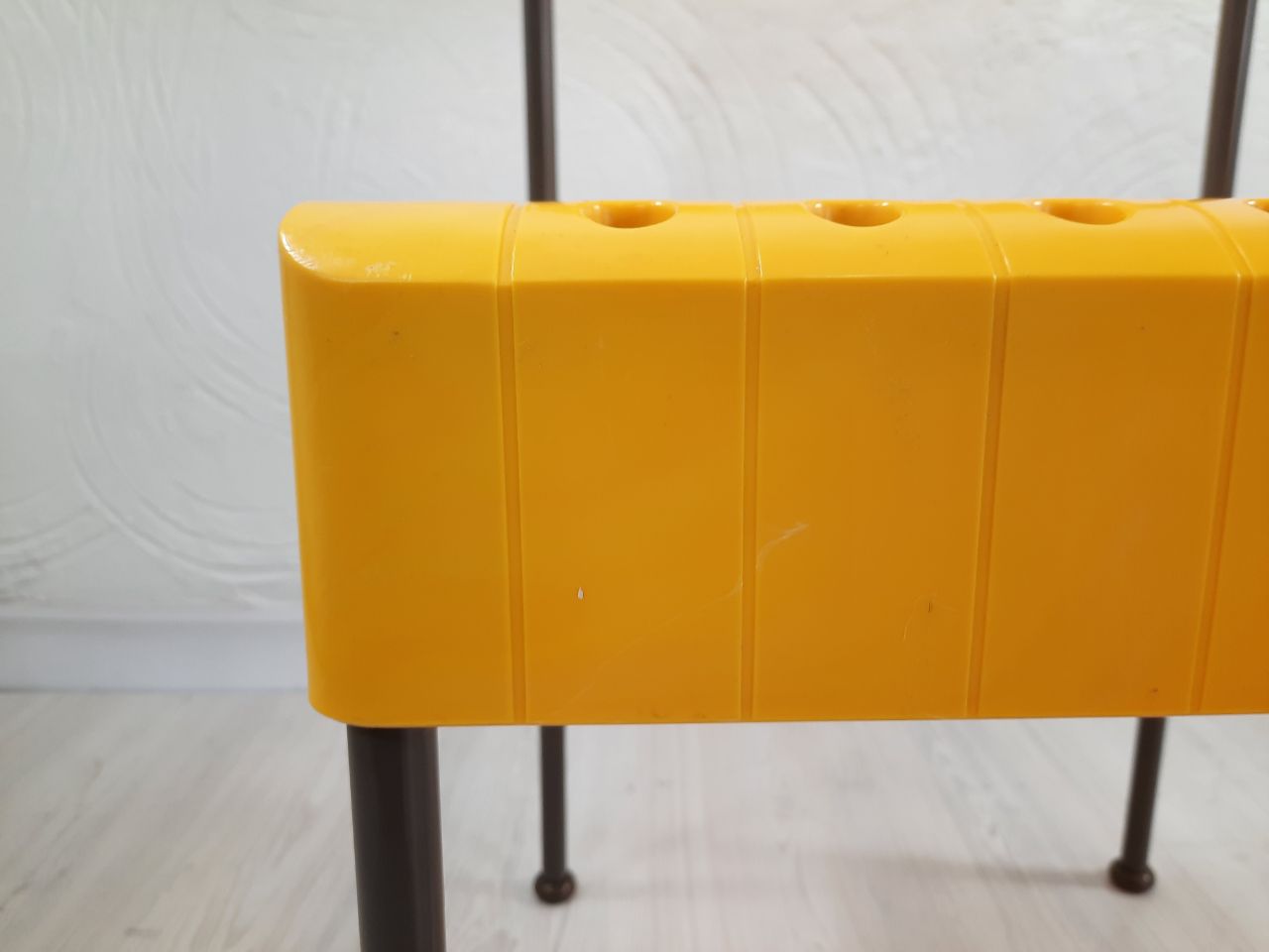 Pair of Box chairs, design Enzo Mari for Anonima Castelli