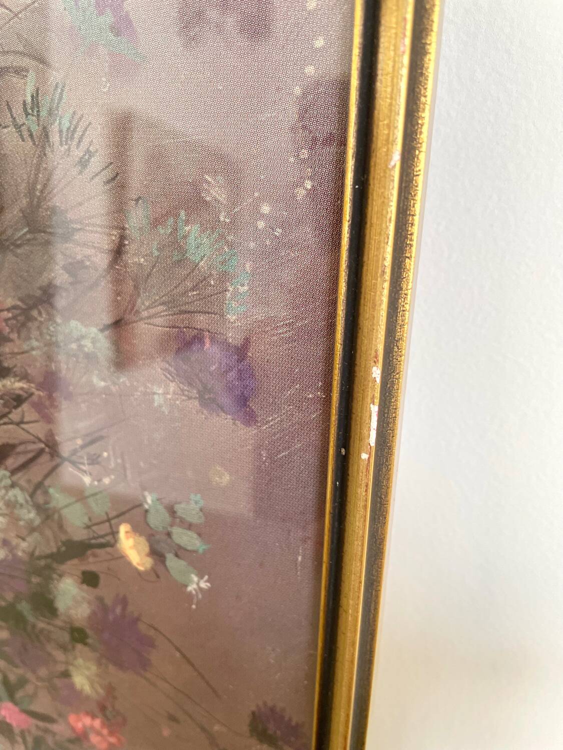 Vintage flower bouquet frame