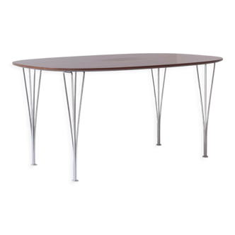 ‘Superellipse’ dining table by Arne Jacobsen for Fritz Hansen, Denmark 1960s.
