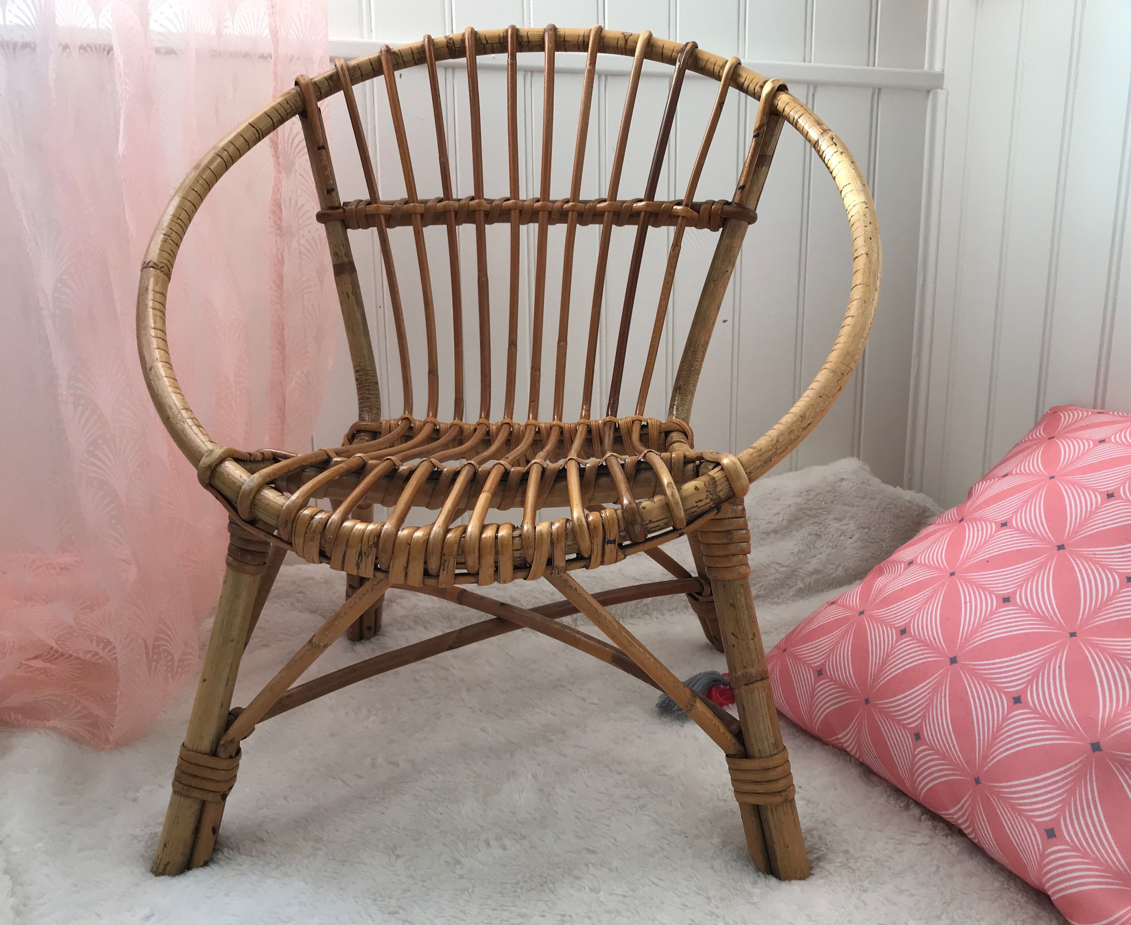 Fauteuil corbeille enfant en rotin