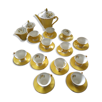 Senlis porcelain coffee service