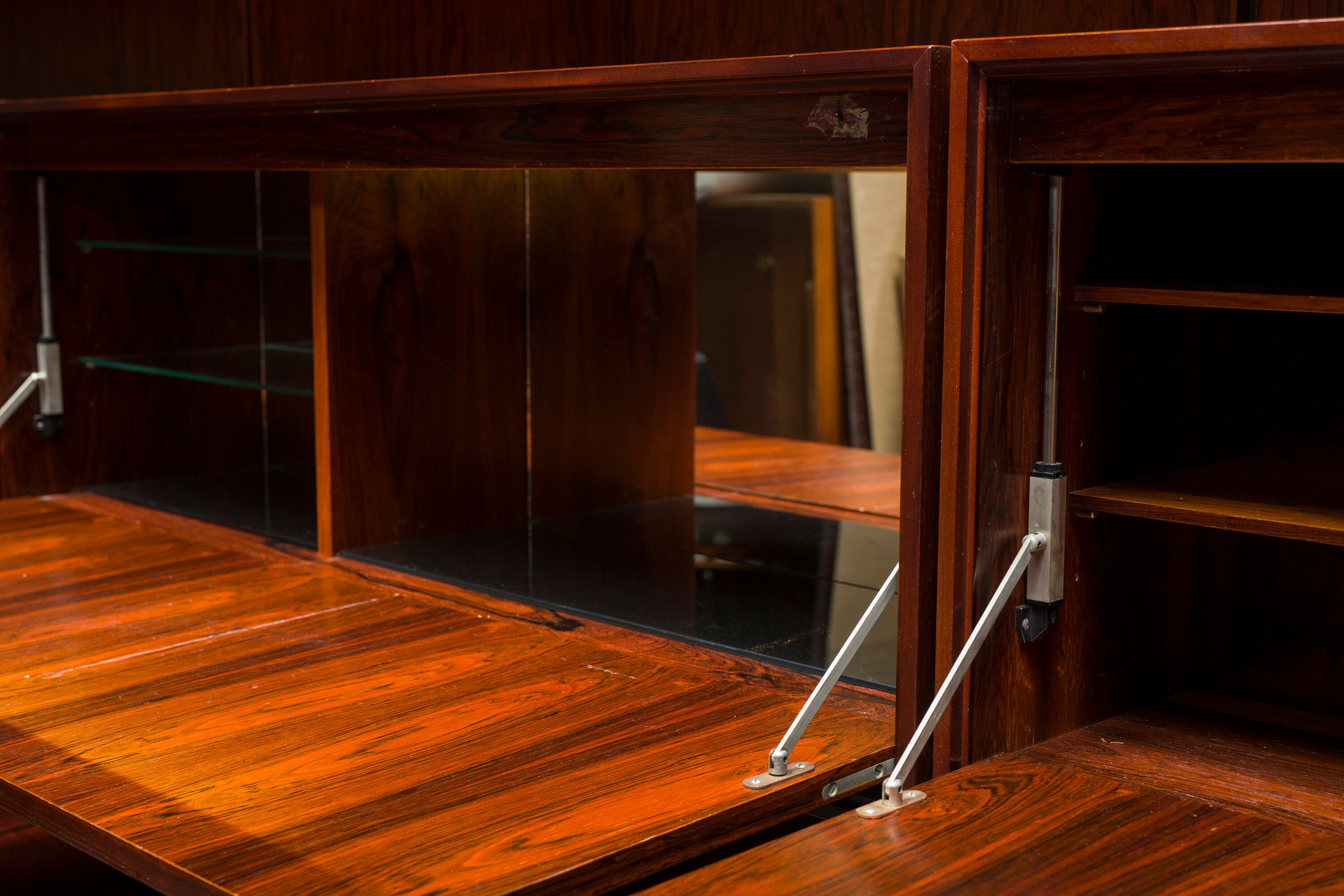 German Rosewood Modular Wall Shelves by IDEE Mobel, 1960s, Set of 25