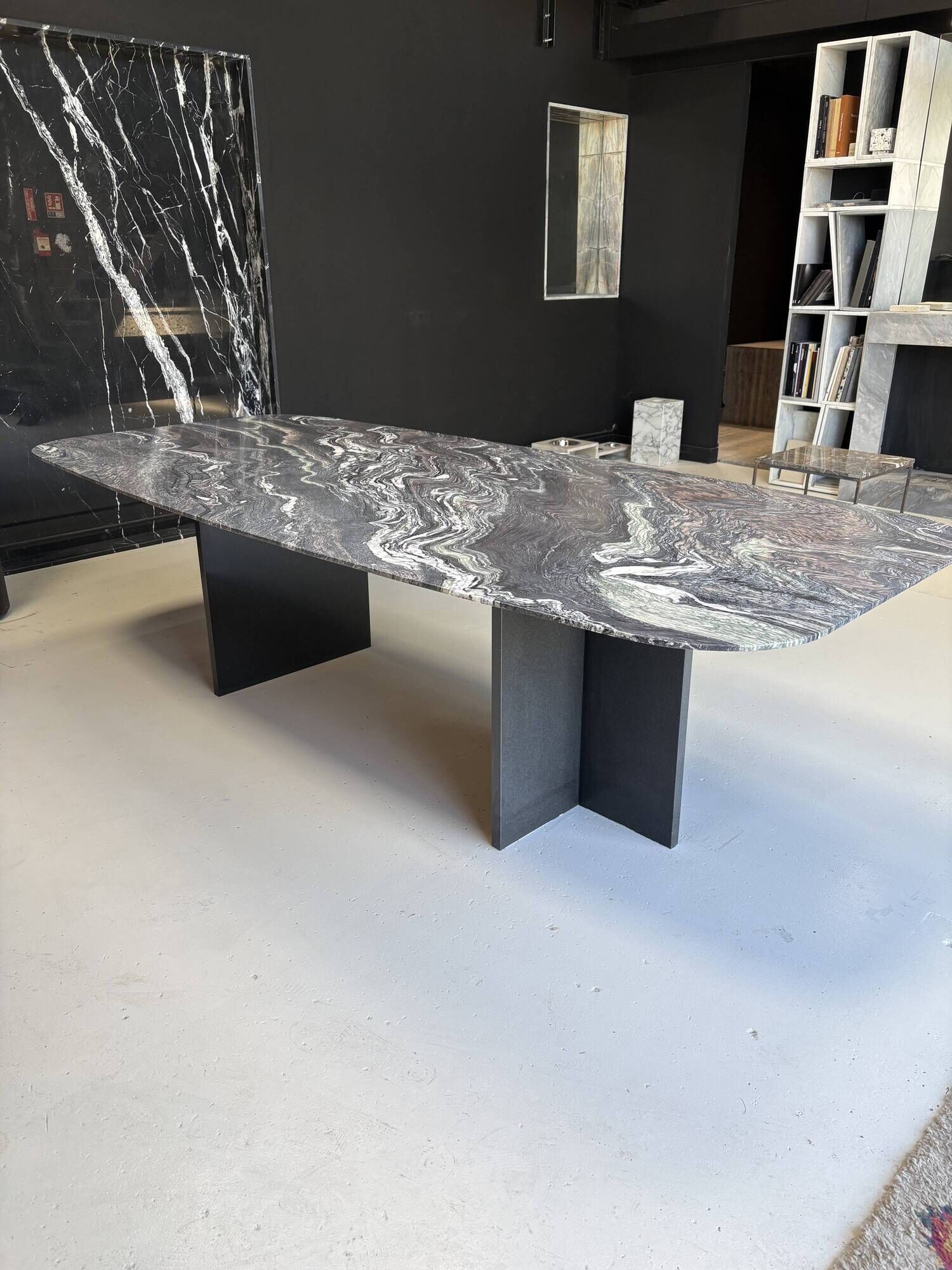 Cipolino Marble Table