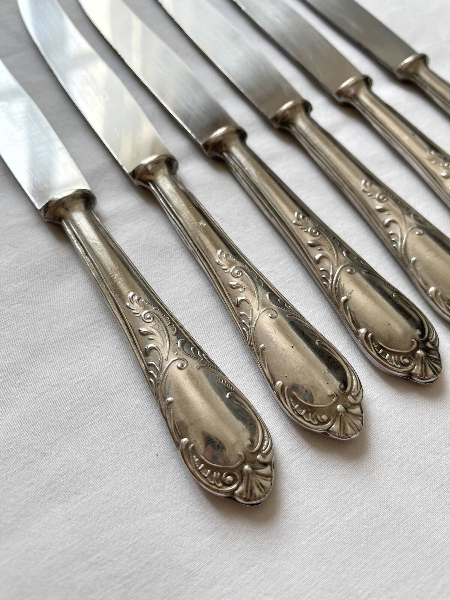 6 antique knives in silver metal and stainless blade