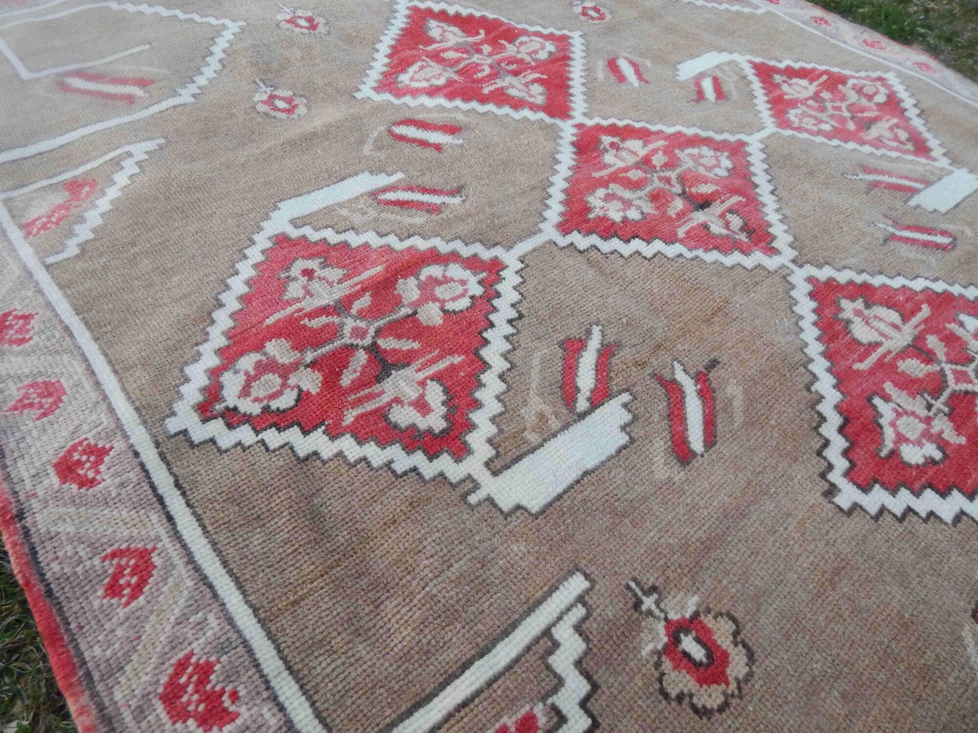 Vintage Turkish Oushak rug 154x243 cm