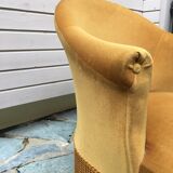 Velvet toad armchair