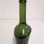 Bouteille en verre soufflé ancienne