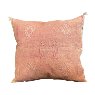 Housse de coussin berbère rose