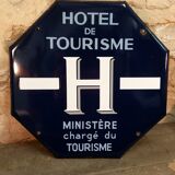 Hotel enamelled plate
