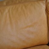 Danish Midcentury 3-seater canapé by Stouby in cognac brown leather, made in the 1970s.