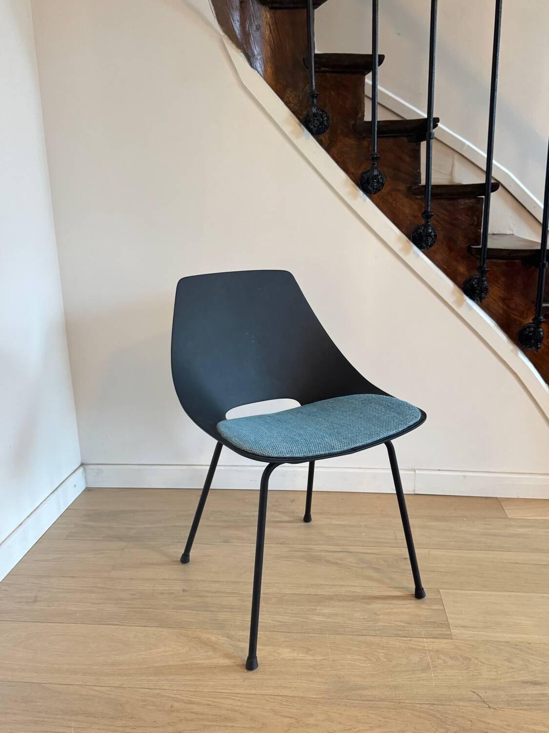 Barrel model chair by Pierre Guariche