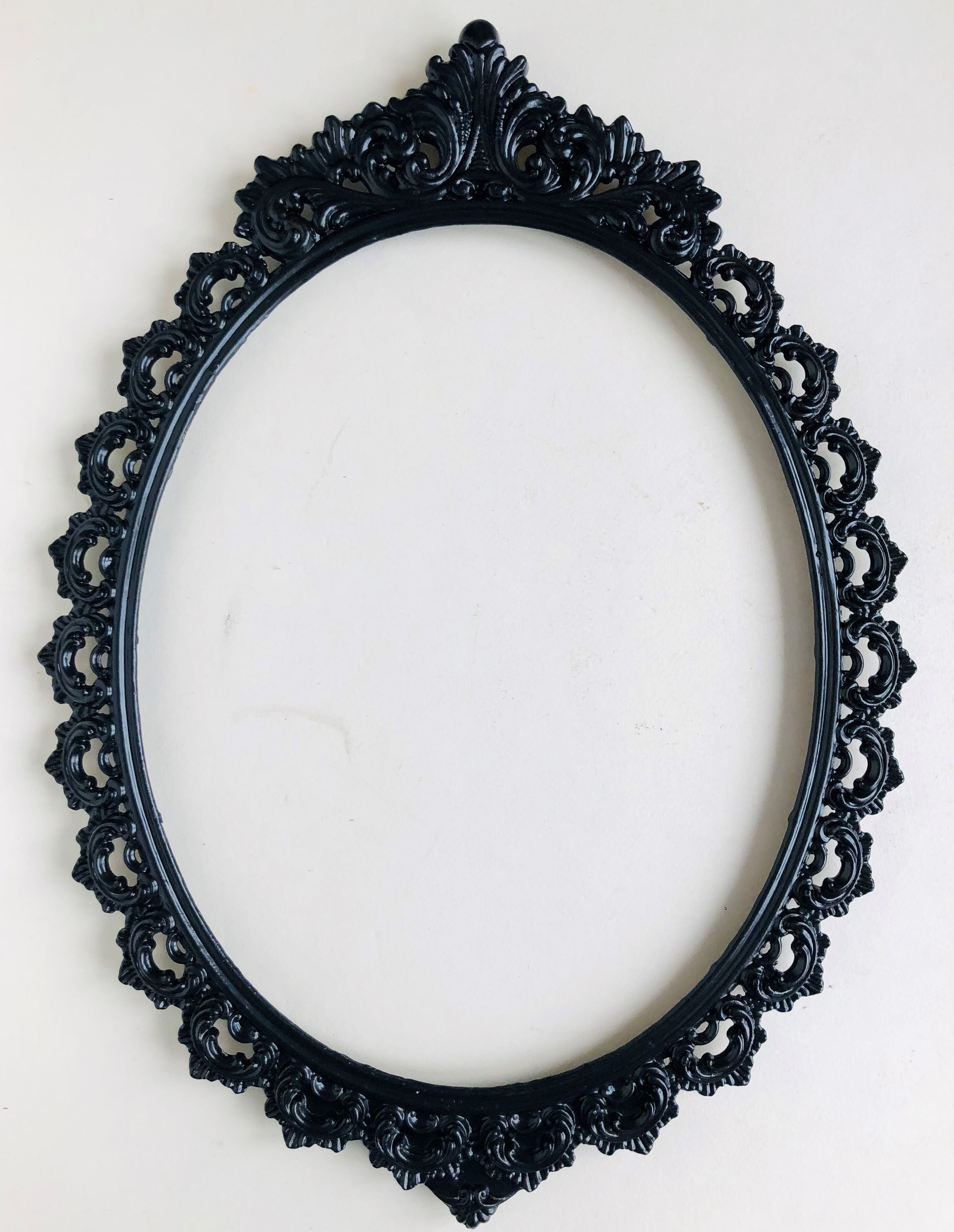 Black lacquered bronze frame