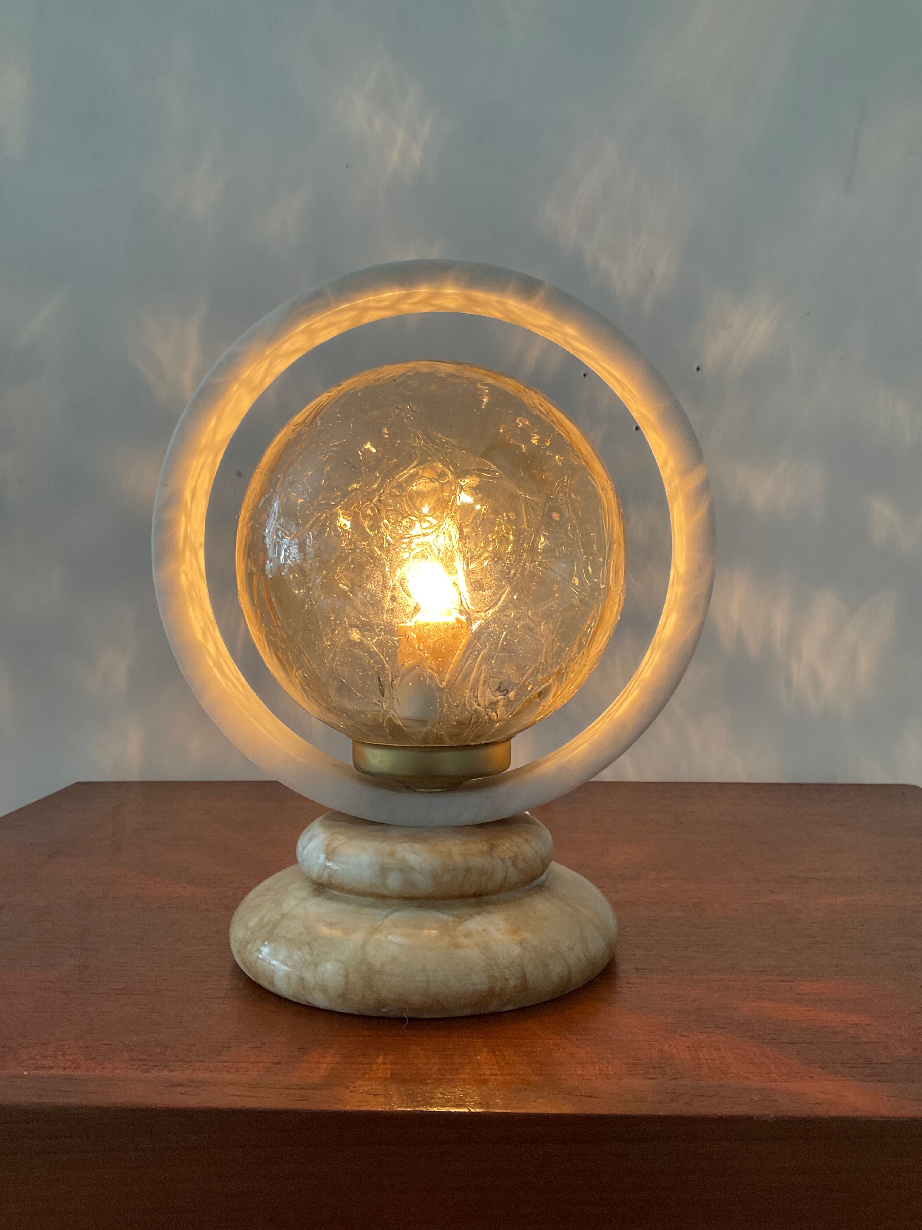 Art Deco lamp in marble and glass