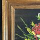 Nature morte aux roses – Huile sur toile signée et datée 1977 –Cadre bois