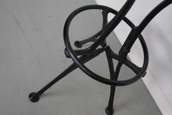 Paire de tabourets d'atelier / tabourets de bar industriels italiens