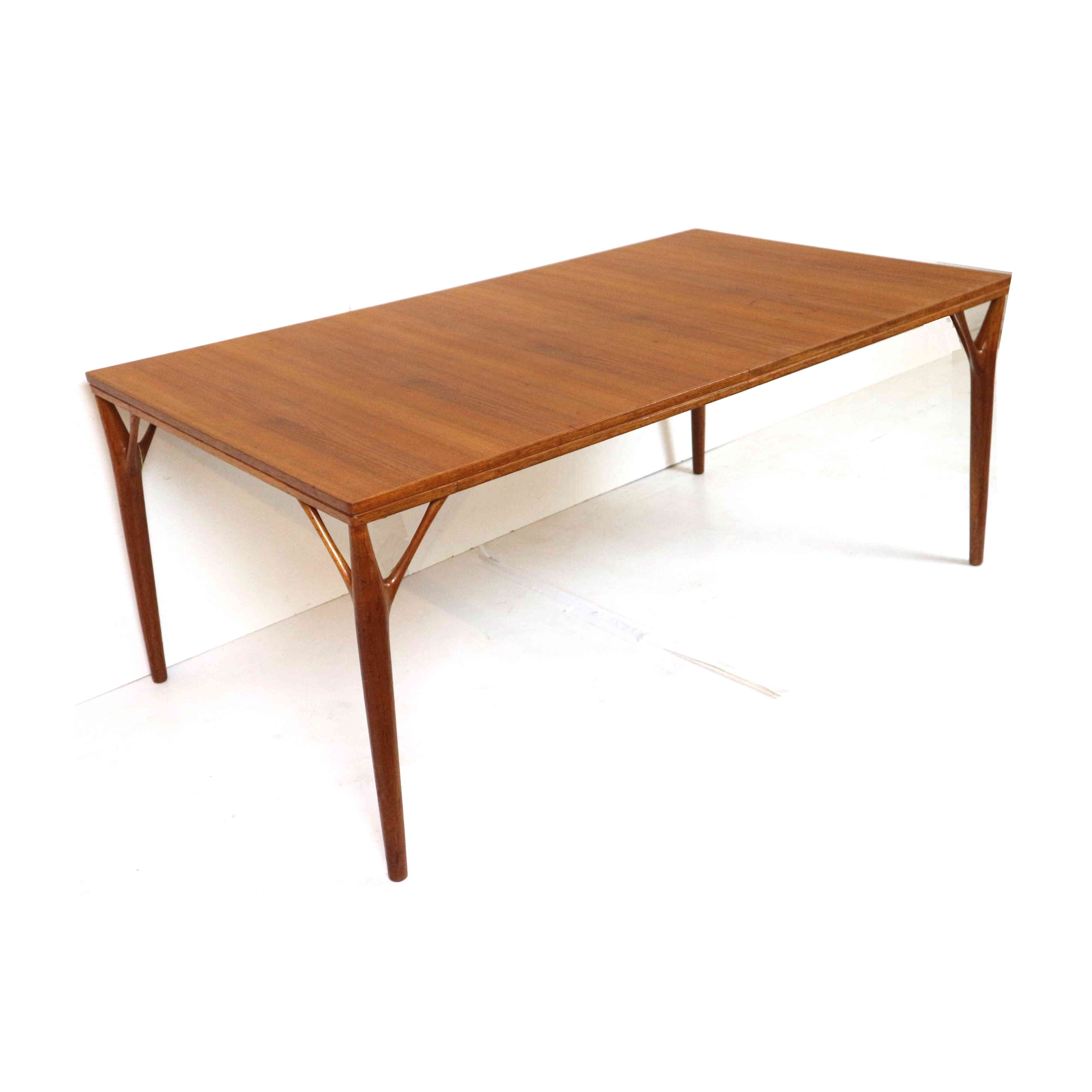 Danish design extendable dining table by Helge Vestergaard-Jensen for Søren Horn