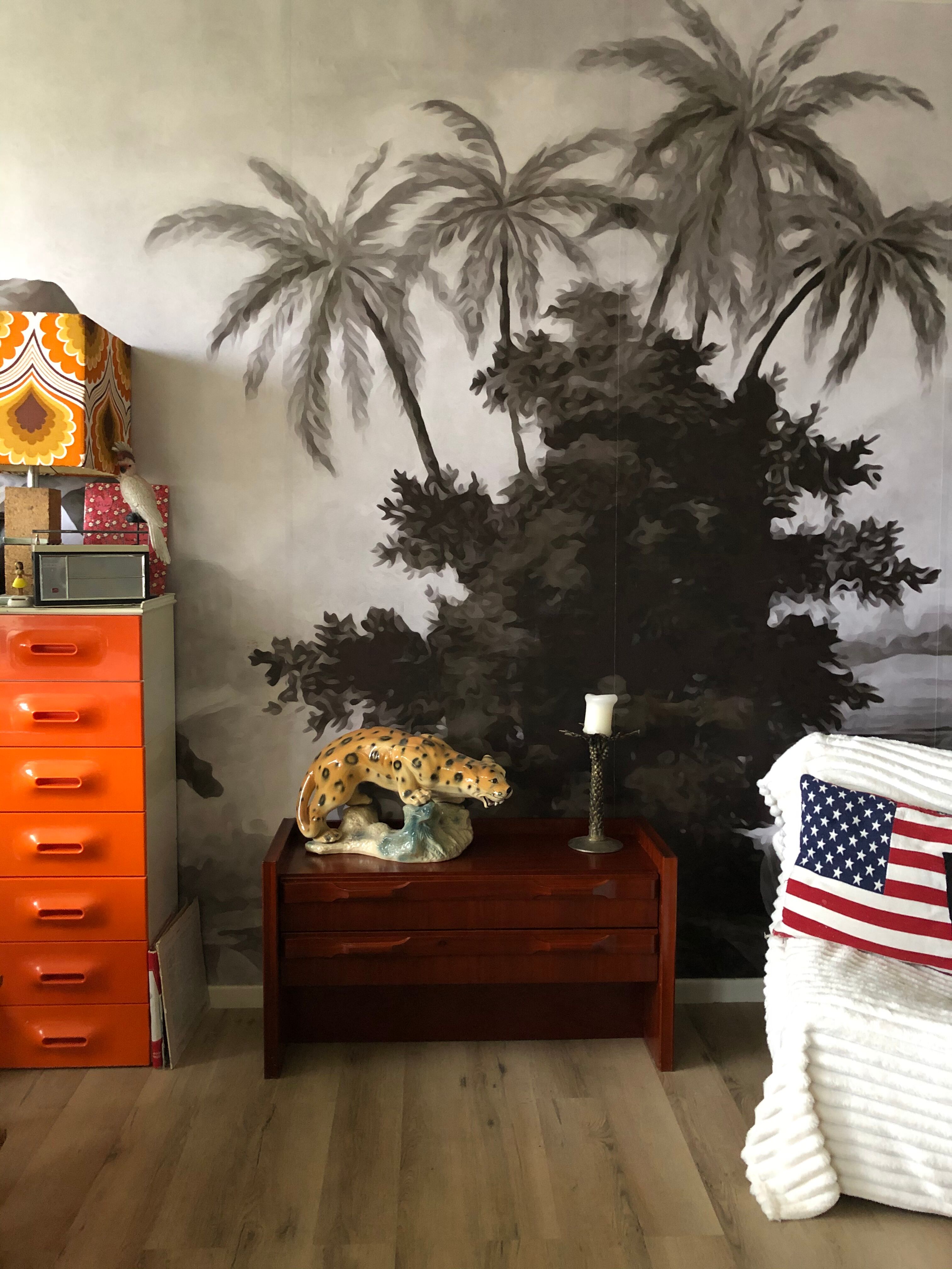 Dresser of the 70s