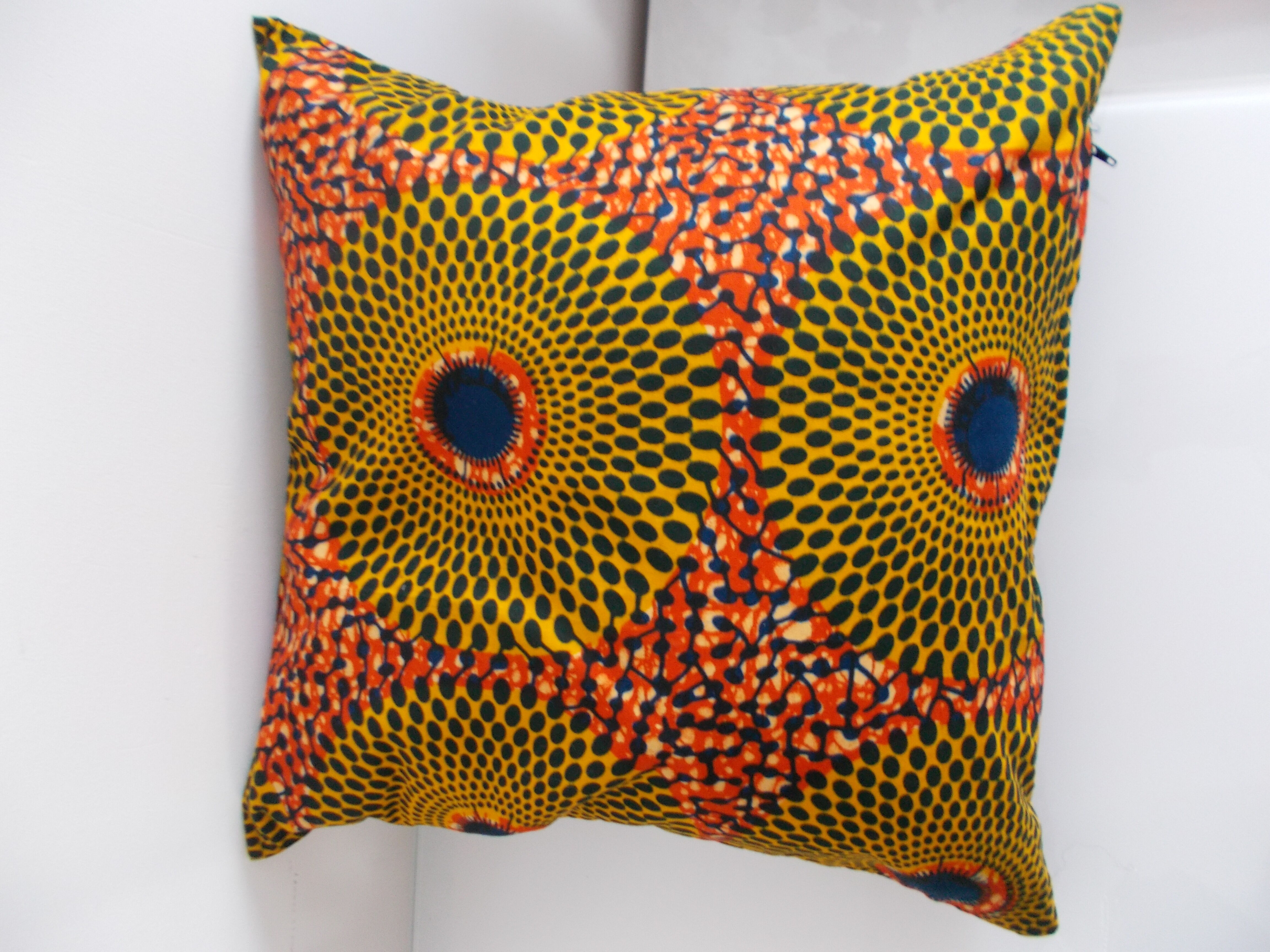 Wax cushion cover 40 cm x 40 cm