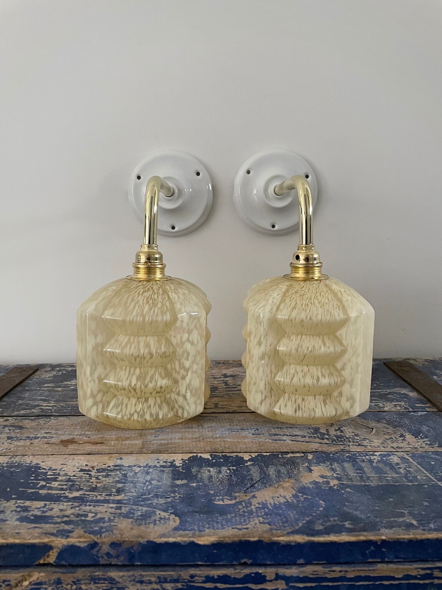 Pair of glass wall sconces by Clichy tulips Art Deco