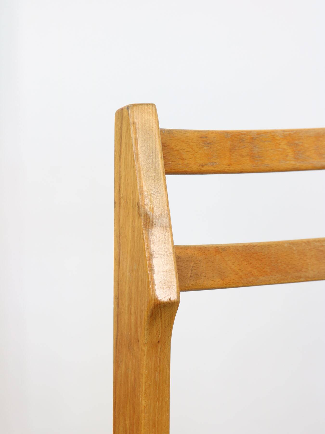 Vintage Chairs in style of Gio Ponti, 1970, set of 4