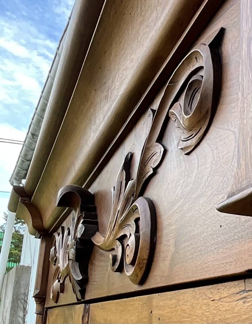 Empire wardrobe in solid walnut, France, mid-19th century.