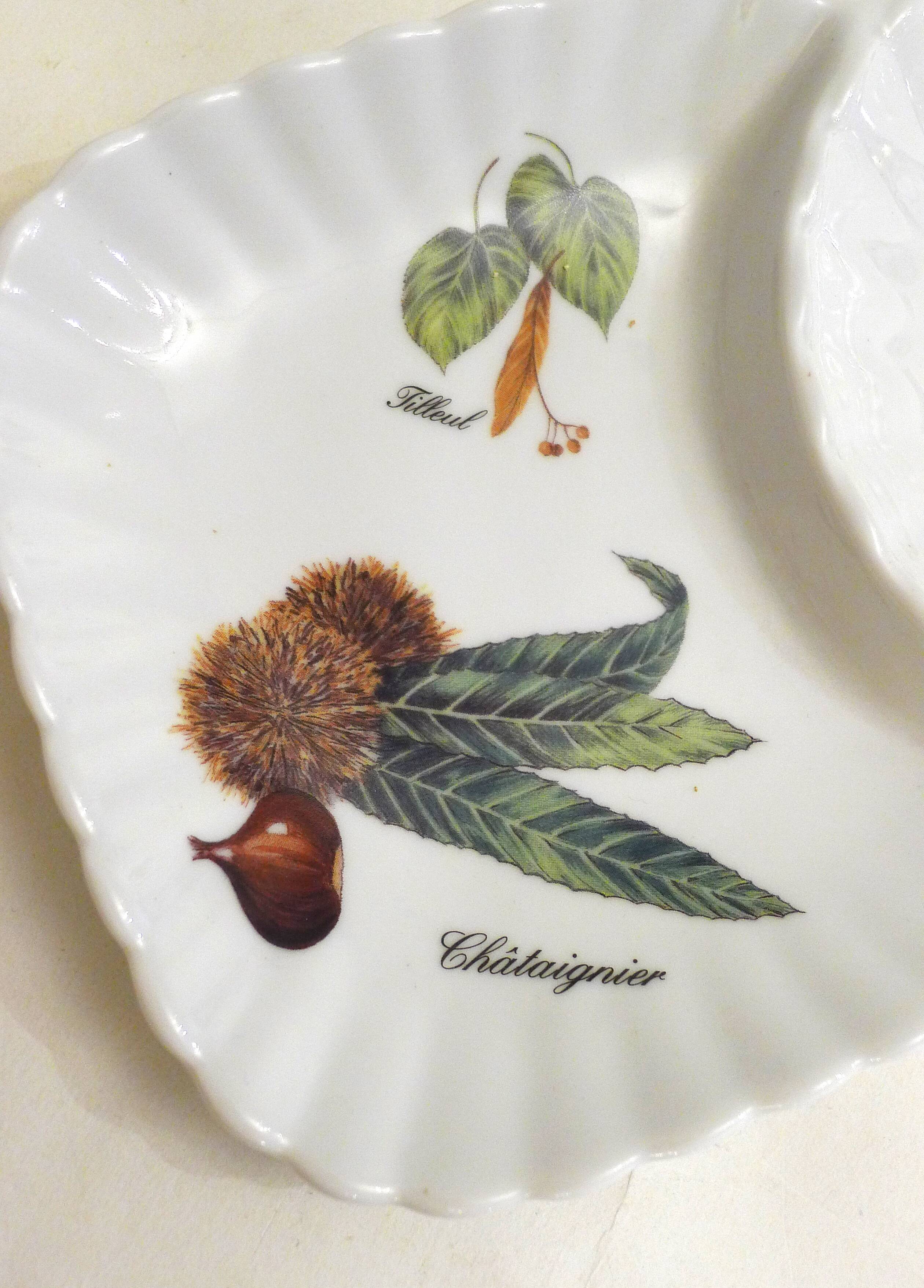 Tea cup, solitary service, naturalistic decoration, in Limoges porcelain.