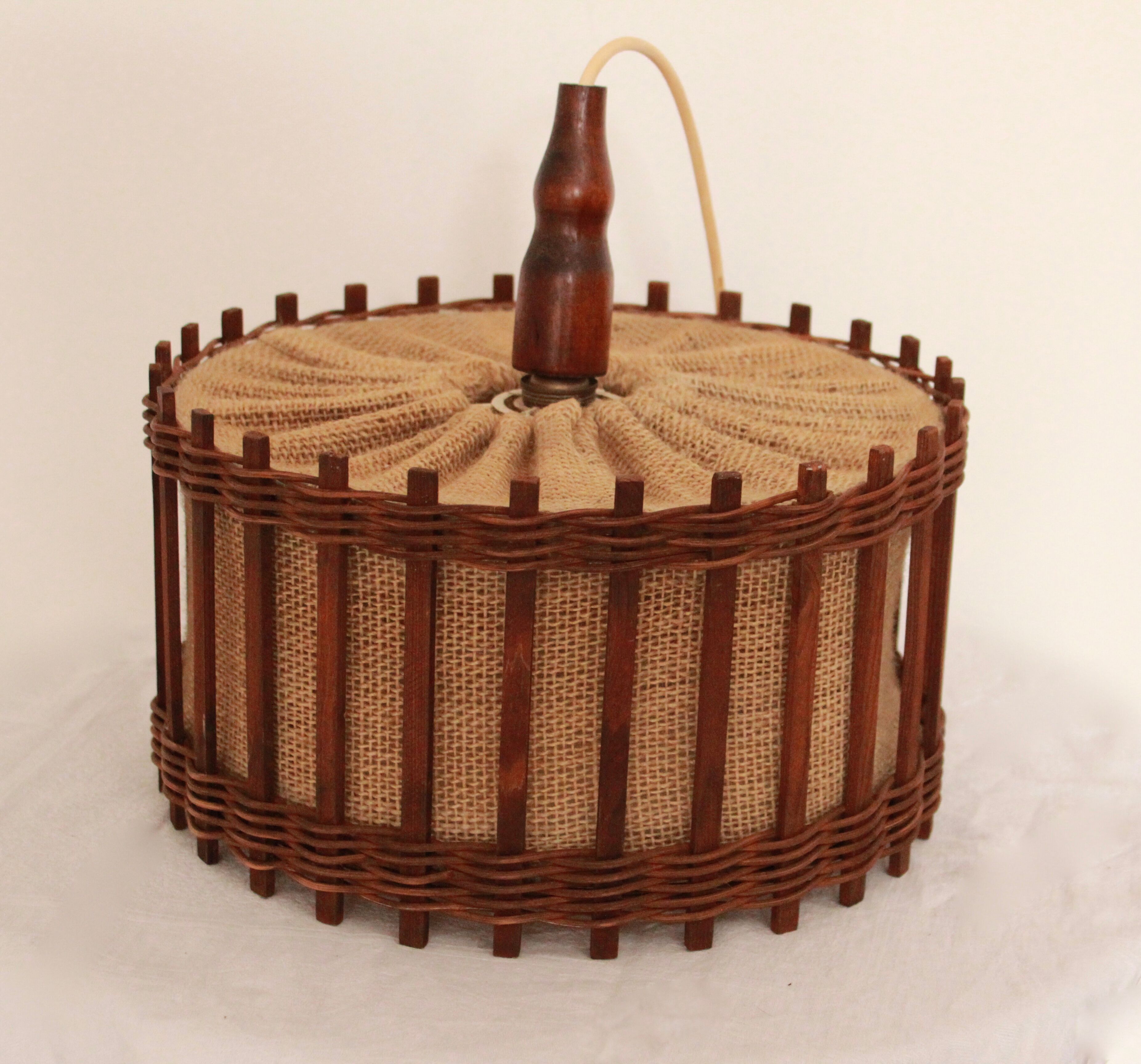 Pair of rattan suspensions