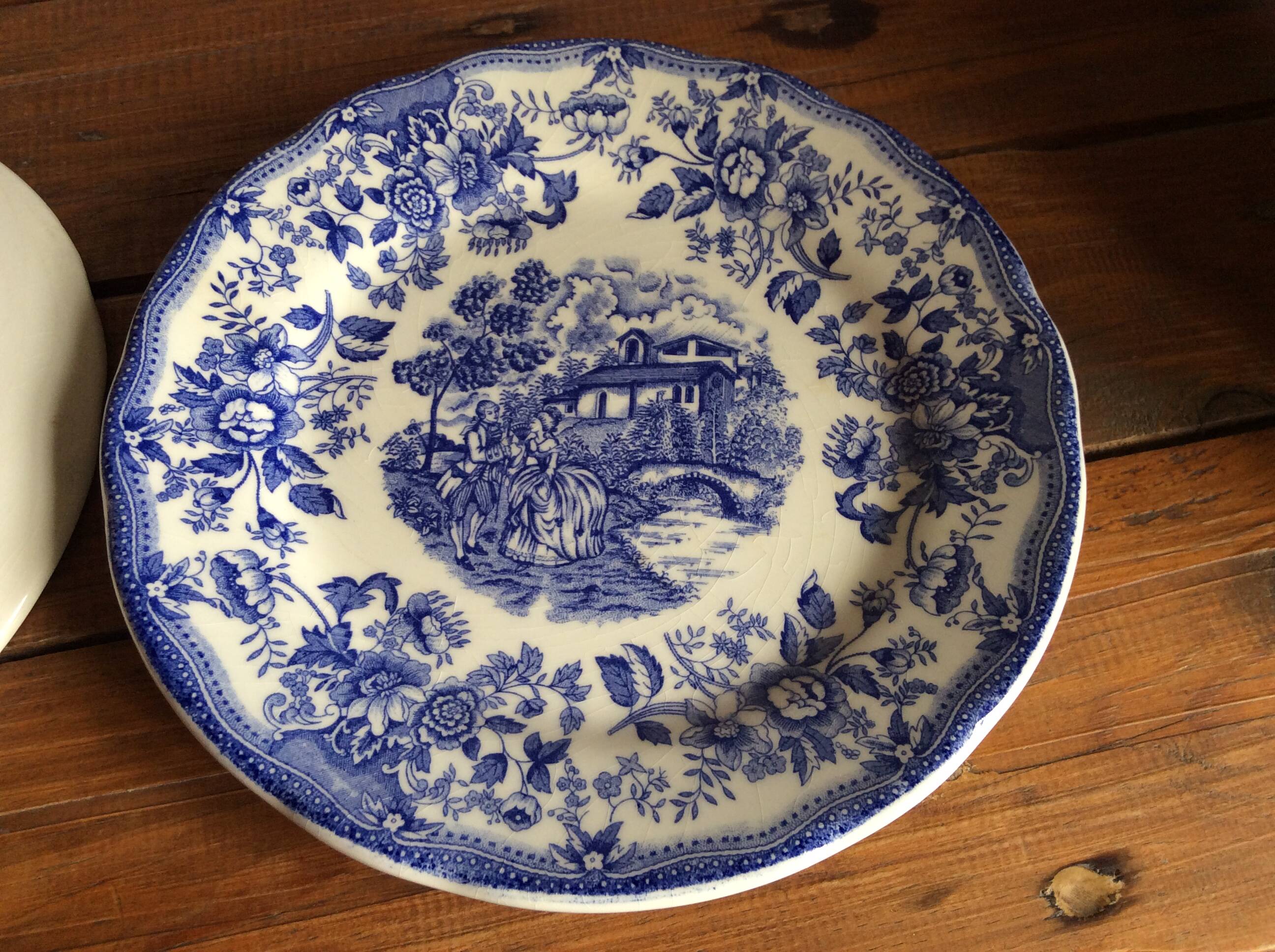 English dessert plates