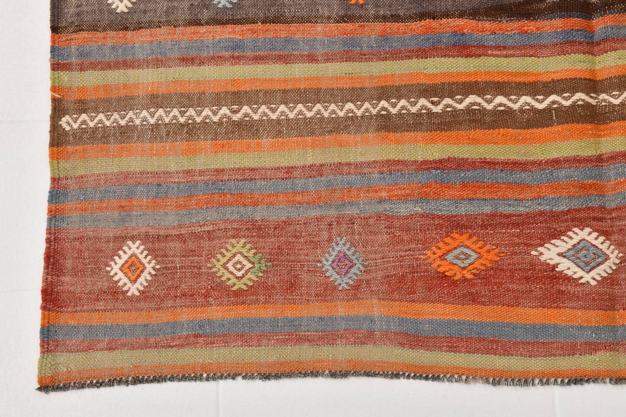 5x7 Tile Red & Grey Kilim Rug, Handwoven Vintage Kilim Rug, 140x221Cm