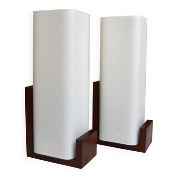 Pair of Louis Kalff wall lights, teak opalines from the 50s/60s.