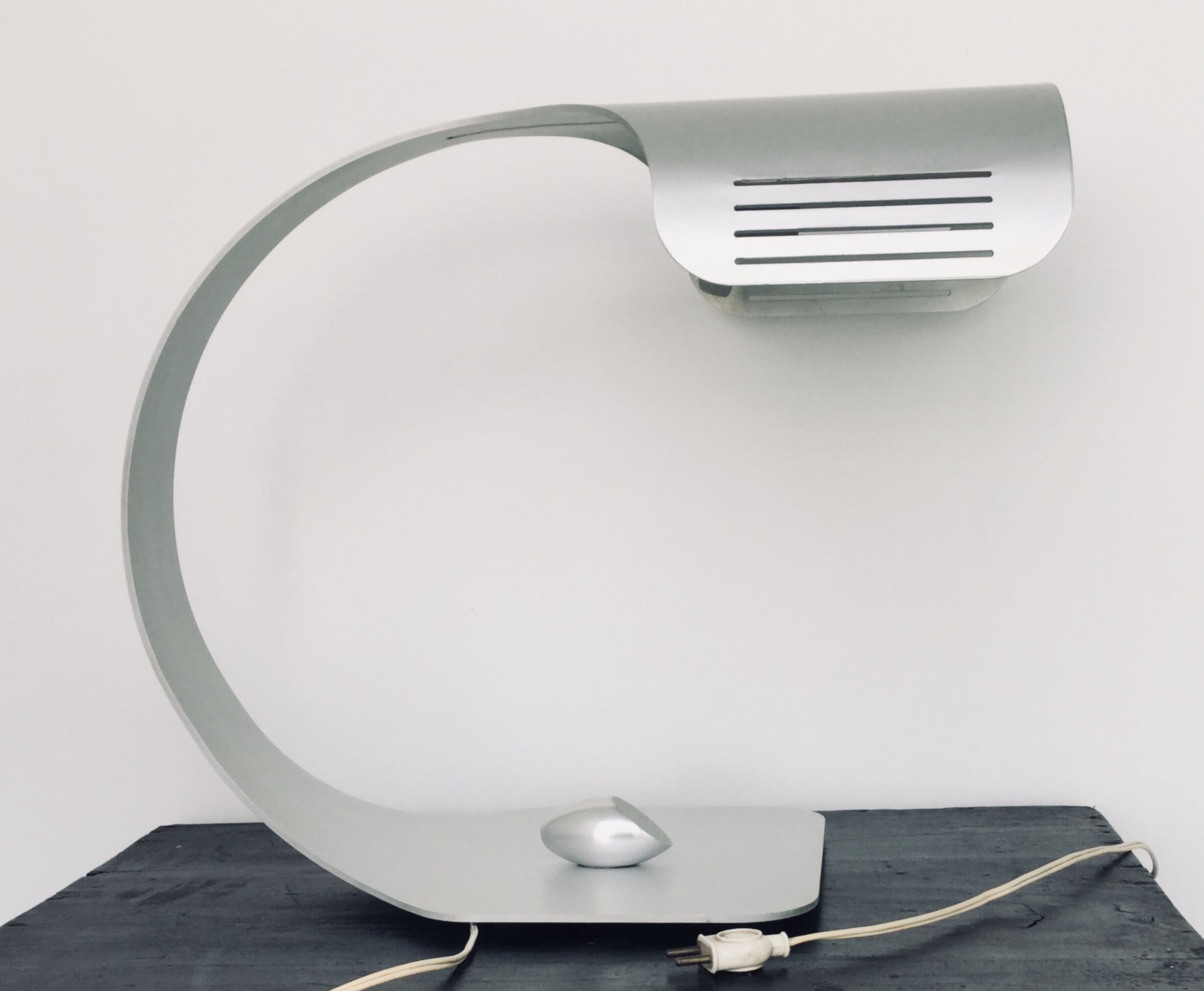 Brushed aluminum table lamp with pebble switch by Walter and Moretti 1970