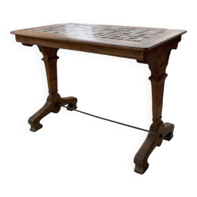 Table bistrot en noyer et carrelage 1890