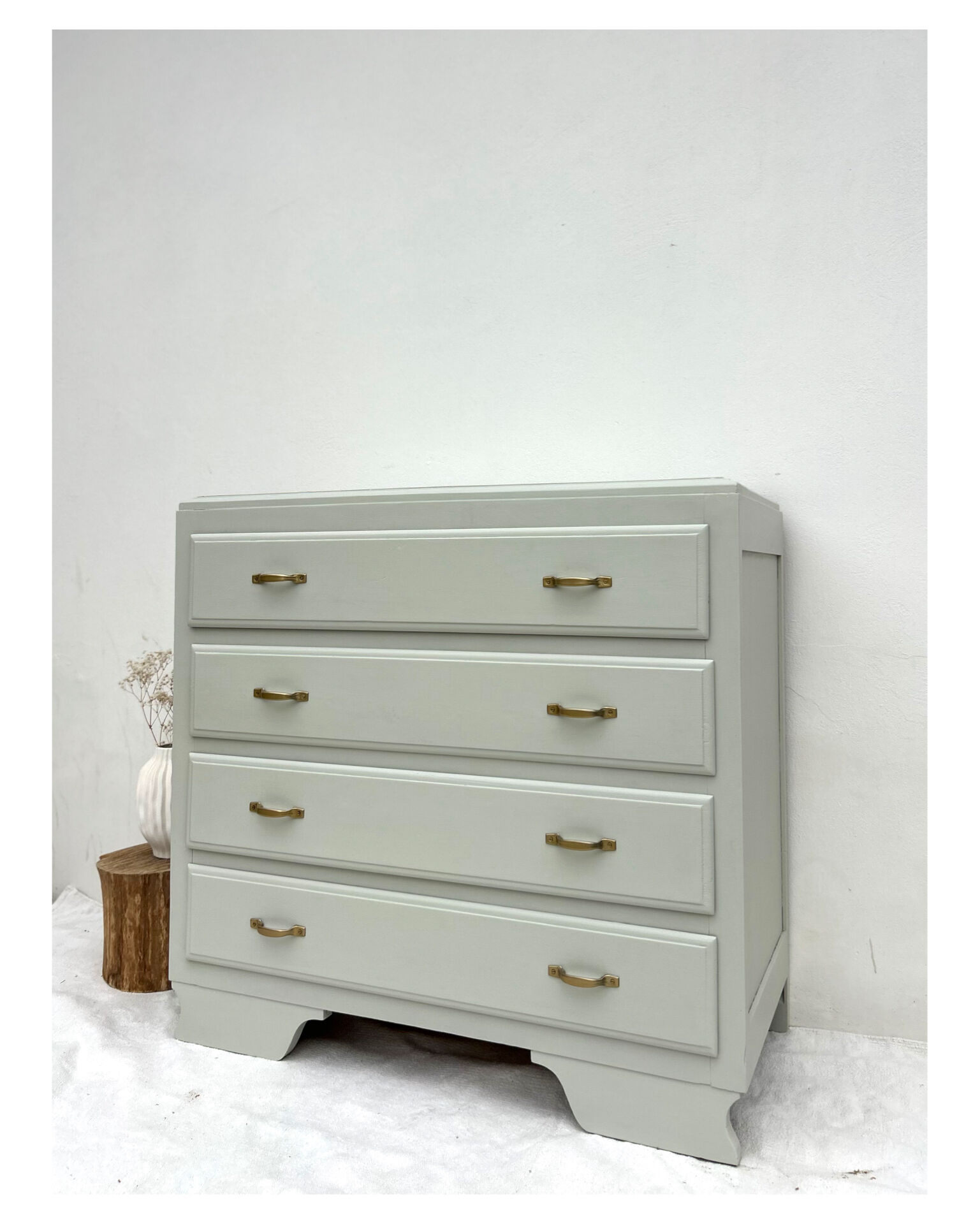 Commode vintage rénovée