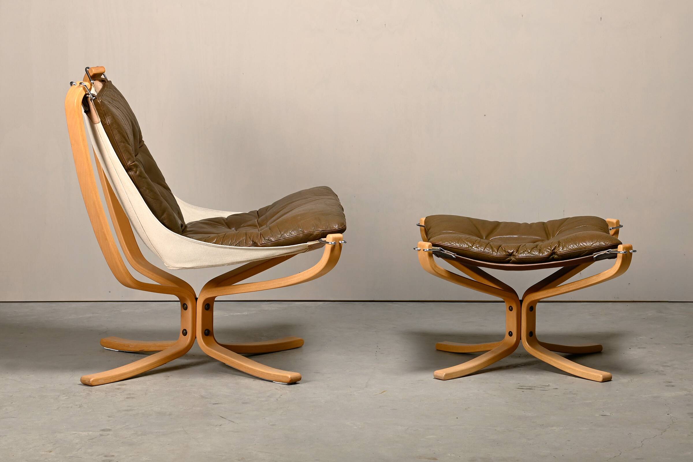 Sigurd Ressell Falcon Chair with Ottoman in brown leather for Vatne Møbler,